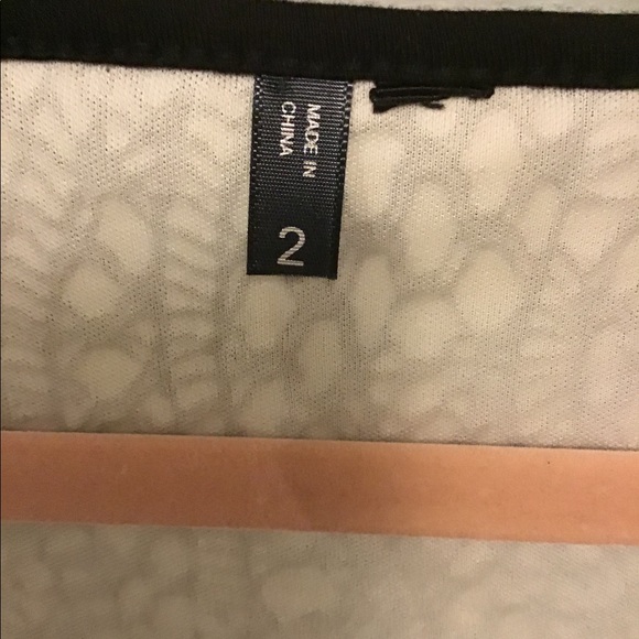 Beautiful laced dressy evening top. Plus size 2. - Picture 5 of 5